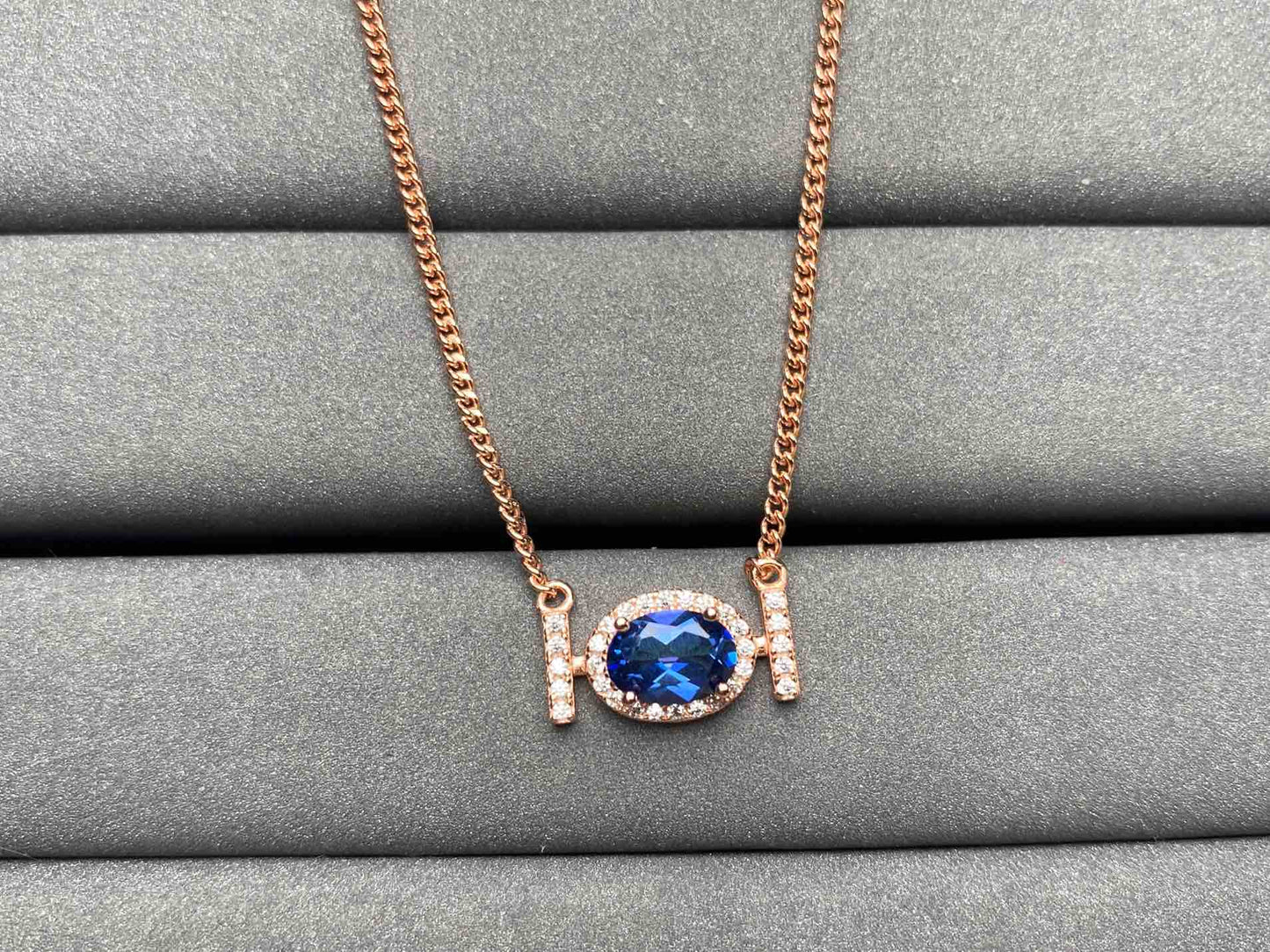 A3777 Topaz Necklace
