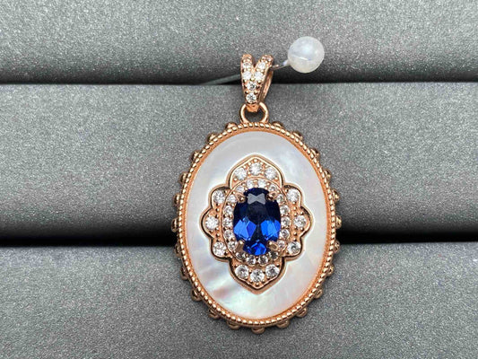 A3798 Topaz Pendant
