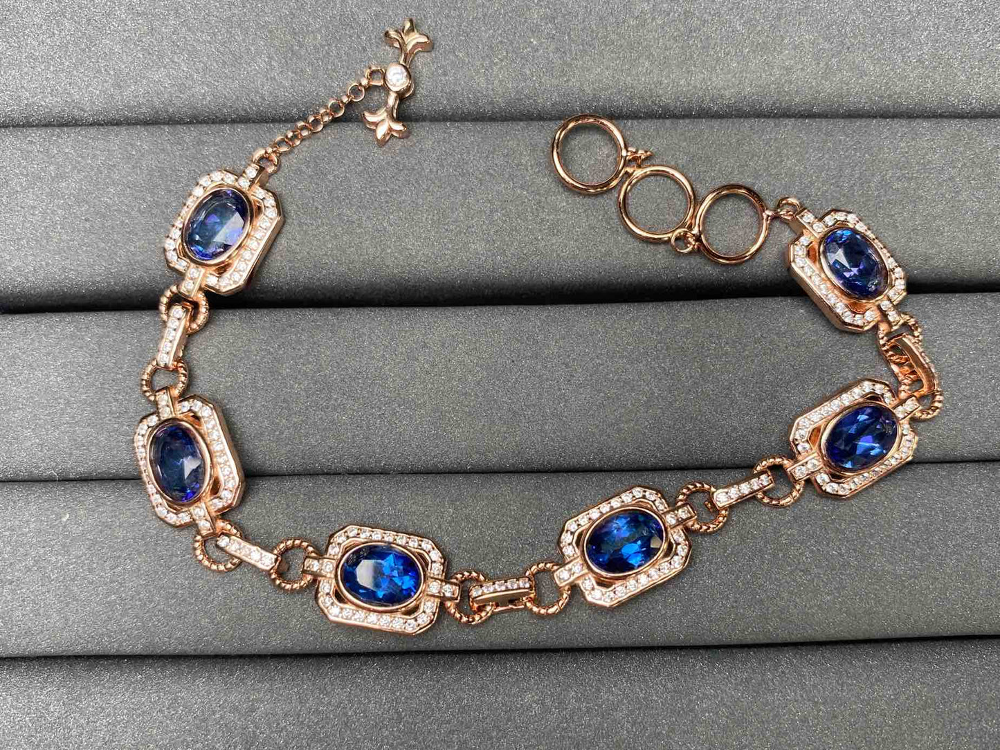 A3802 Topaz Bracelet