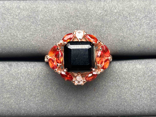 A3857 Spinel Ring