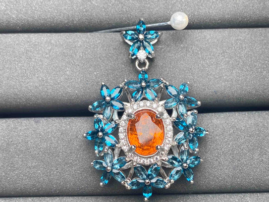 A3870 Fanta Pendant