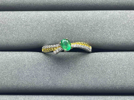 A441 Emerald Ring