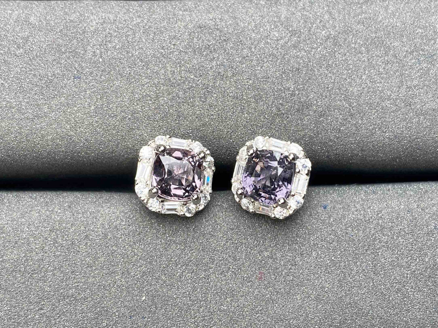 A4589 Spinel Earrings