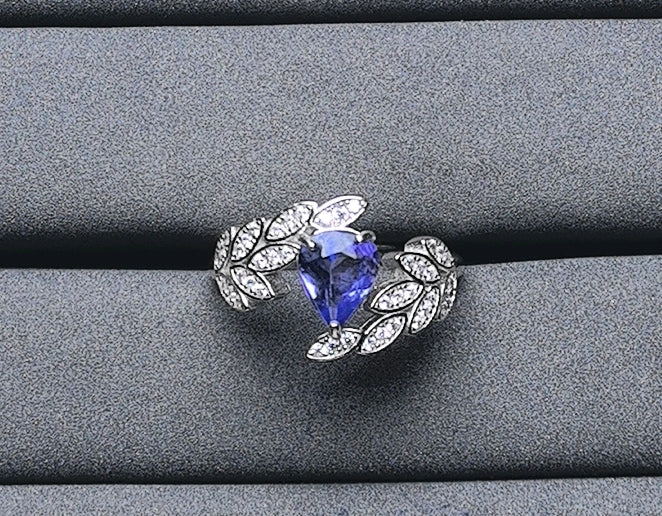A4673 Tanzanite Ring