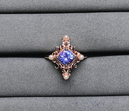 A4702 Tanzanite Ring