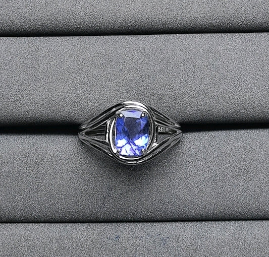 A4707 Tanzanite Ring