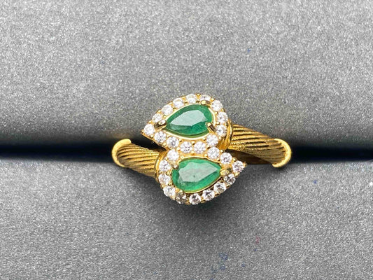A4755 Emerald Ring