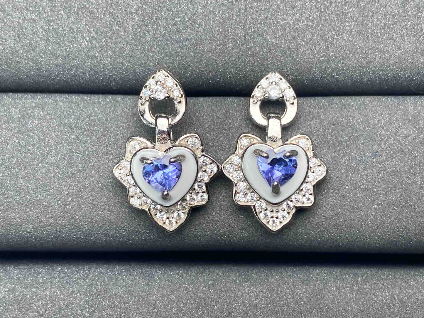 A4797 Tanzanite Earrings