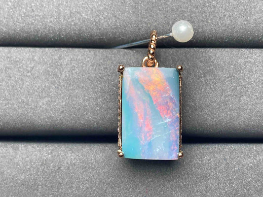 A4799 Opal Pendant