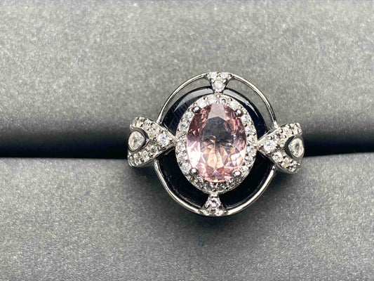 A4904 Morganite Ring
