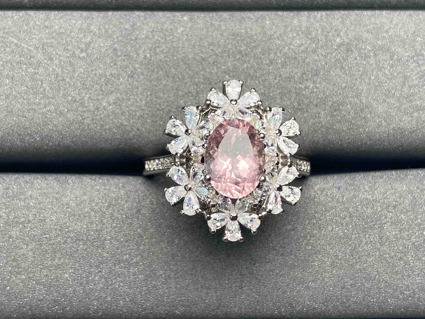 A4906 Morganite Ring