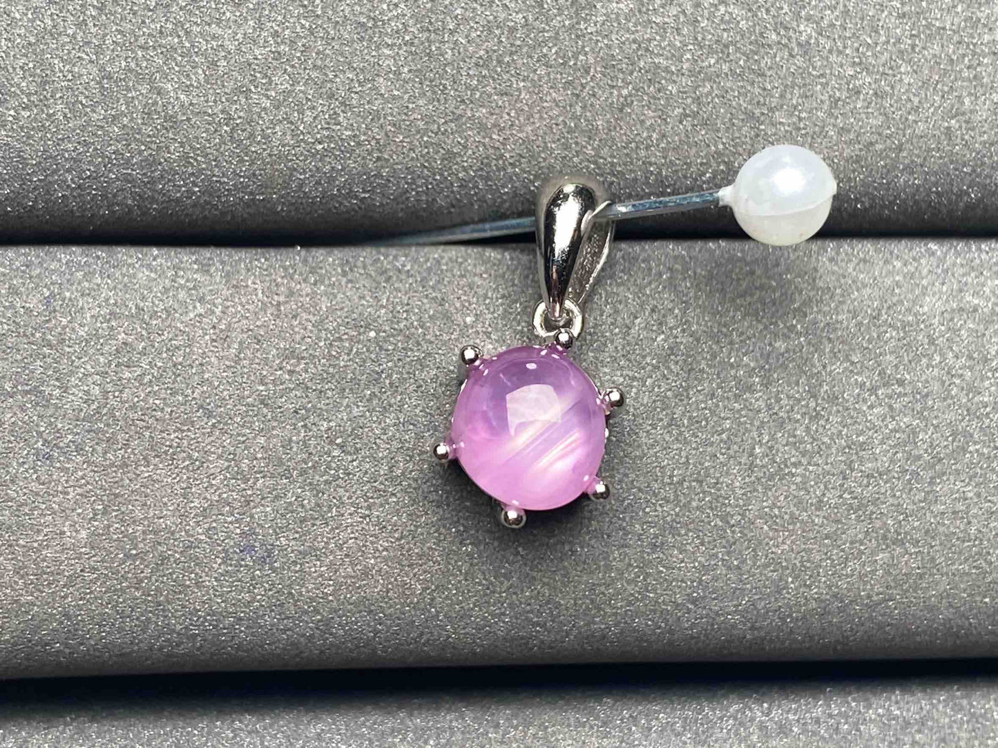 A4975 Star sapphire Pendant