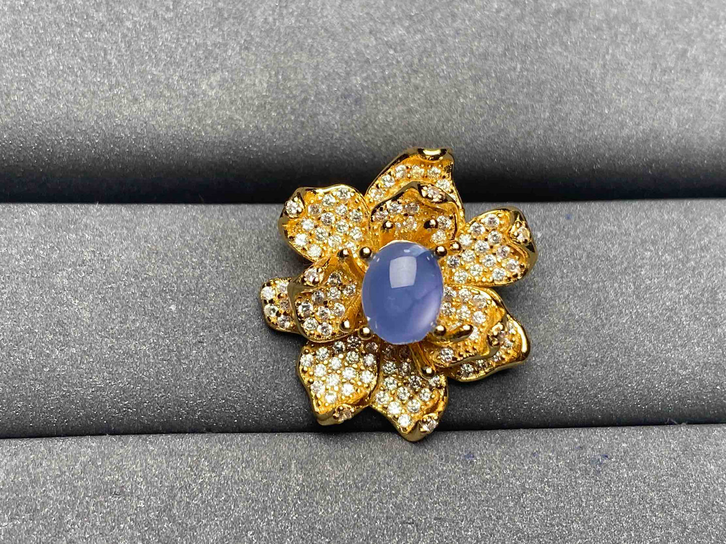 A4983 Star sapphire Pendant