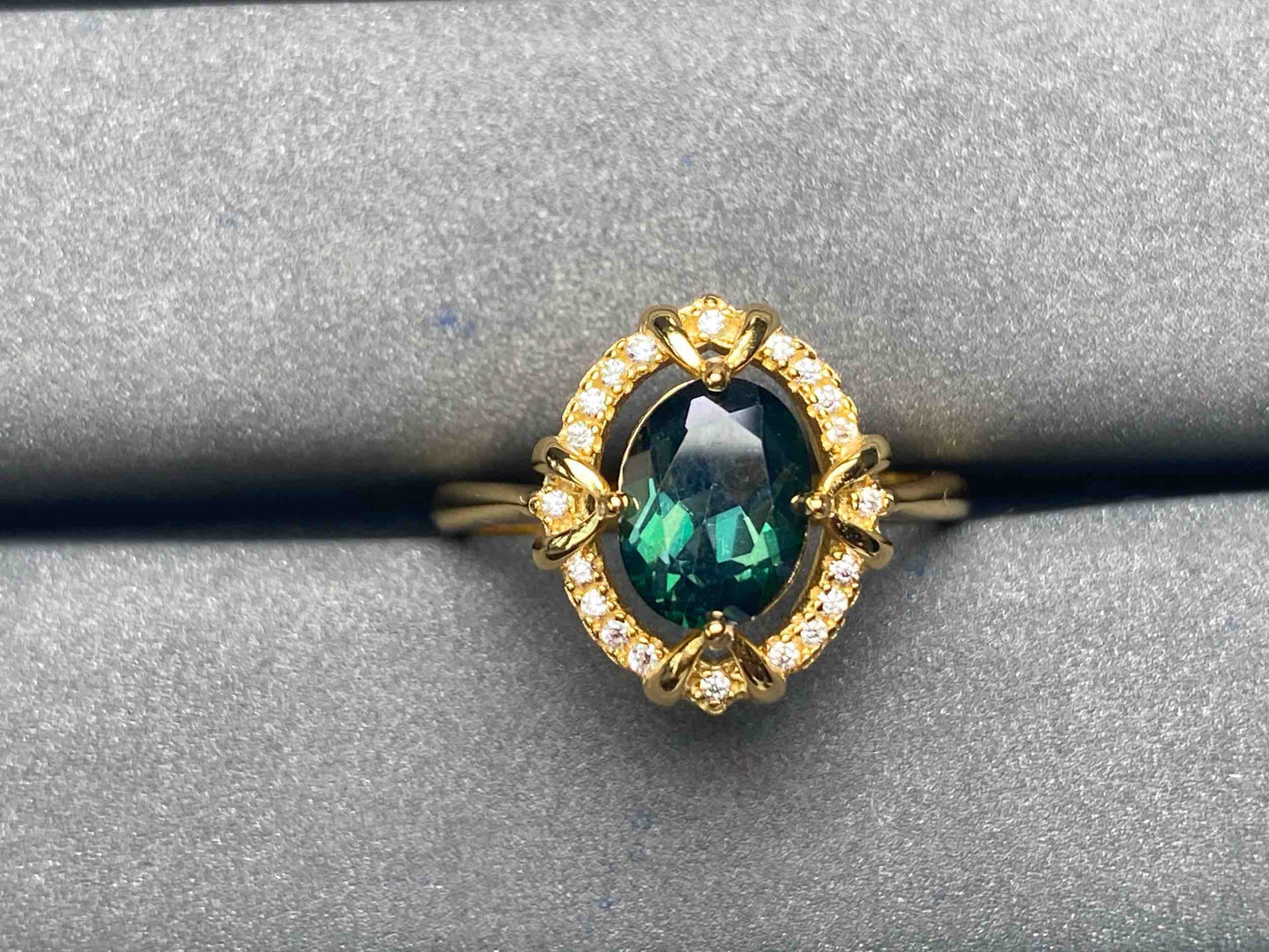 A5016 Topaz Ring