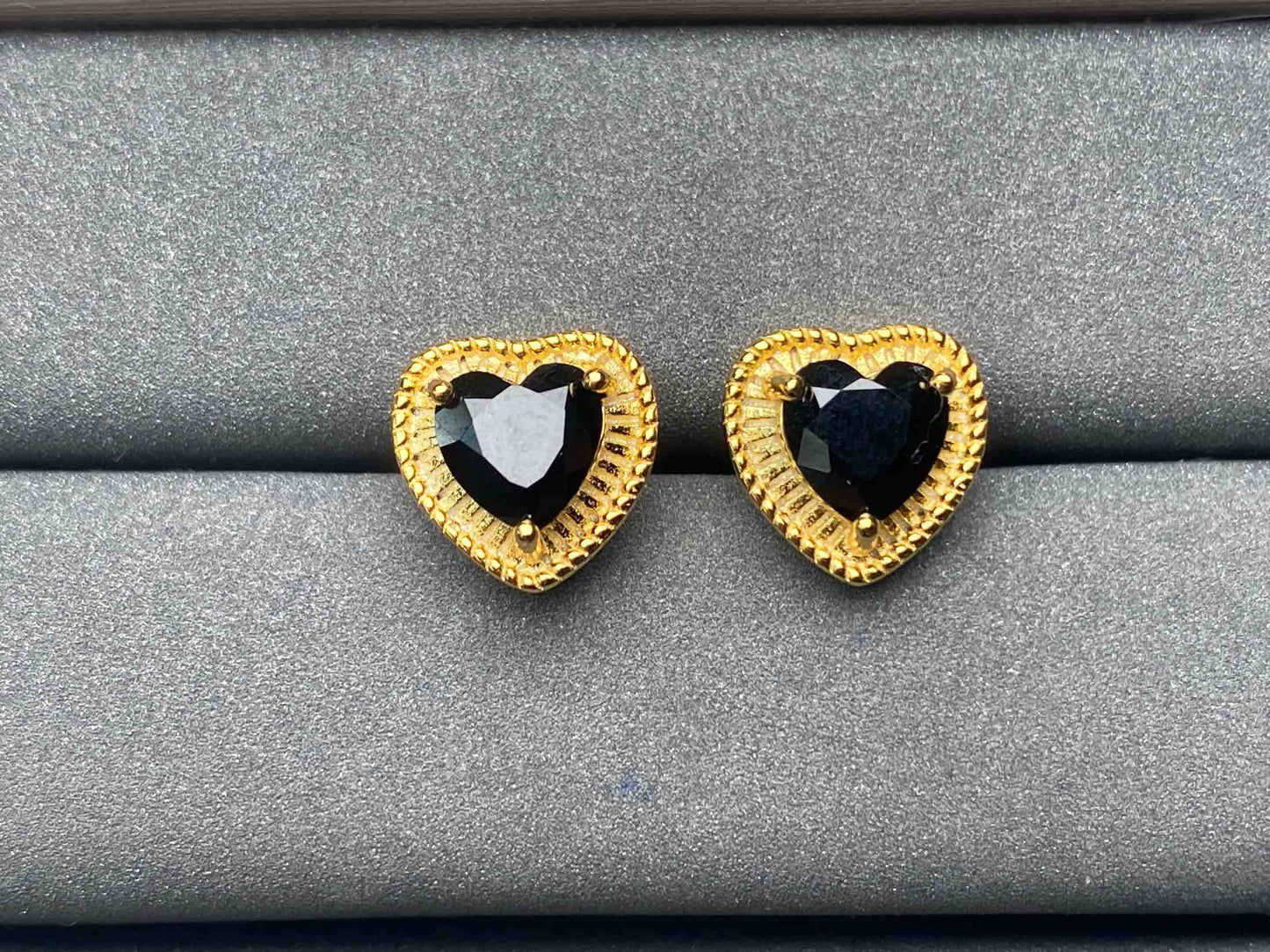 A5159 Spinel Earrings