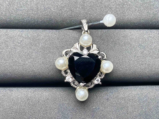 A5164 Spinel Pendant