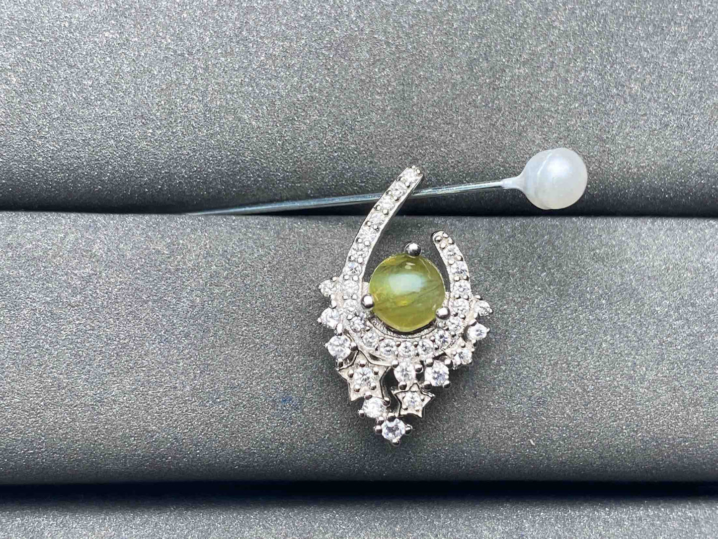 A5183 Chrysoberyl Pendant