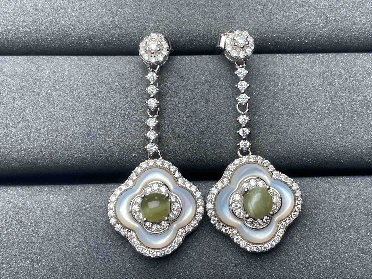 A5189 Chrysoberyl Earrings