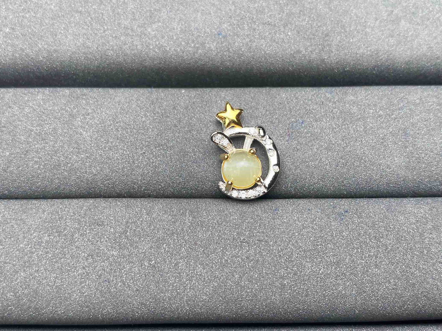 A5212 Chrysoberyl Pendant