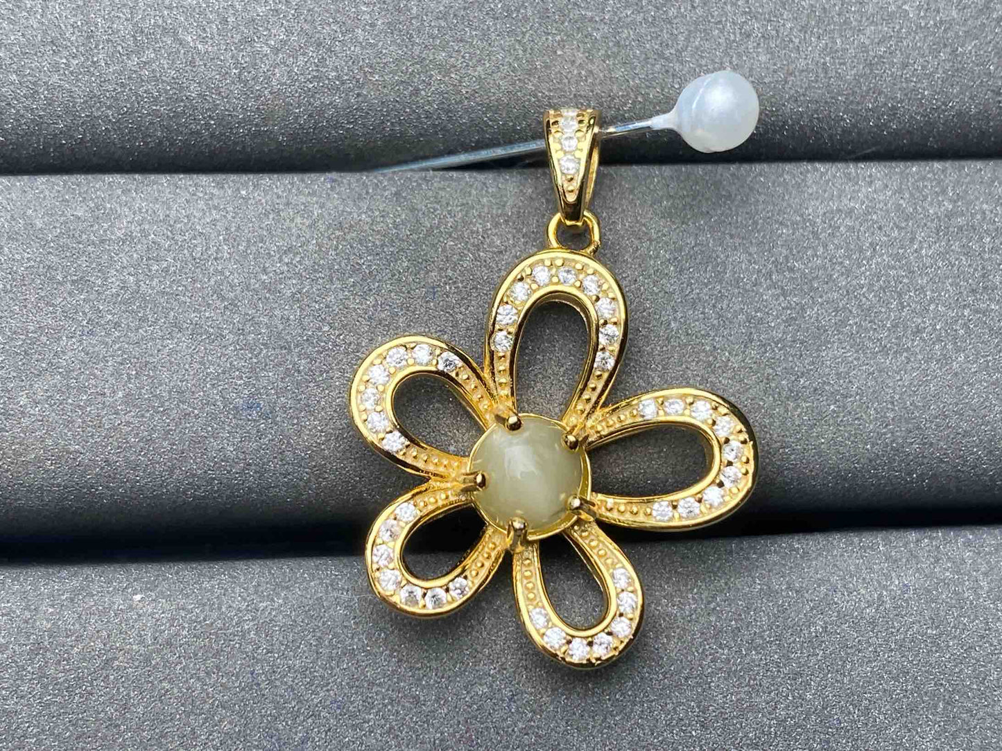 A5219 Chrysoberyl Pendant