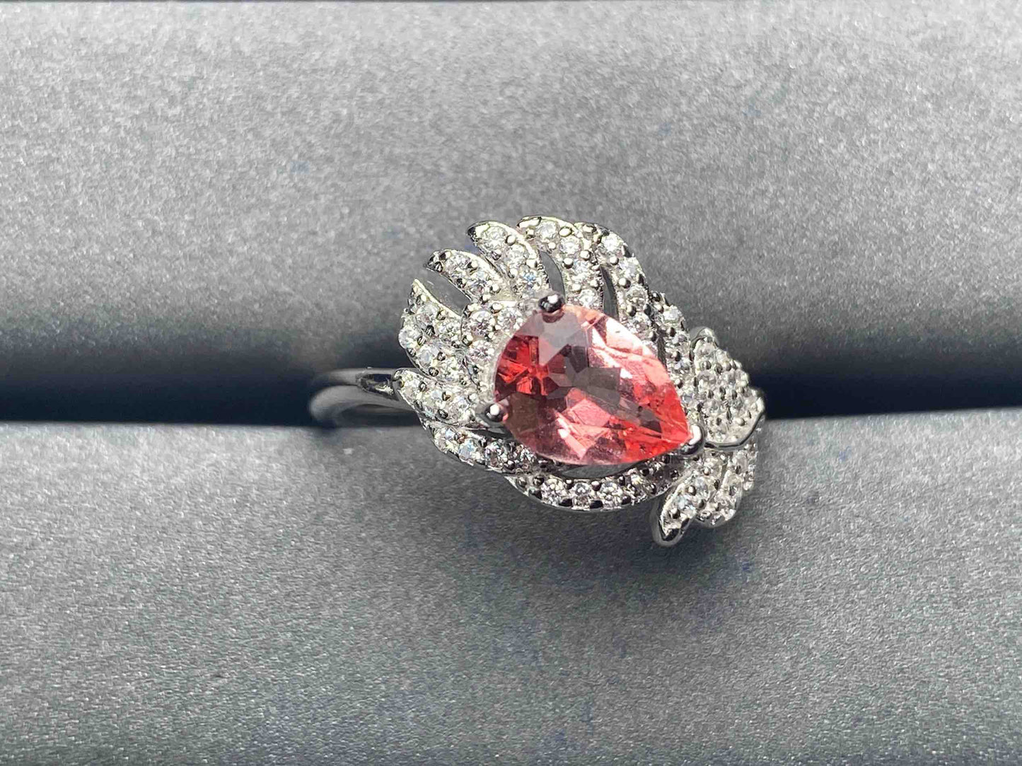 A5253 Lotus topaz Ring