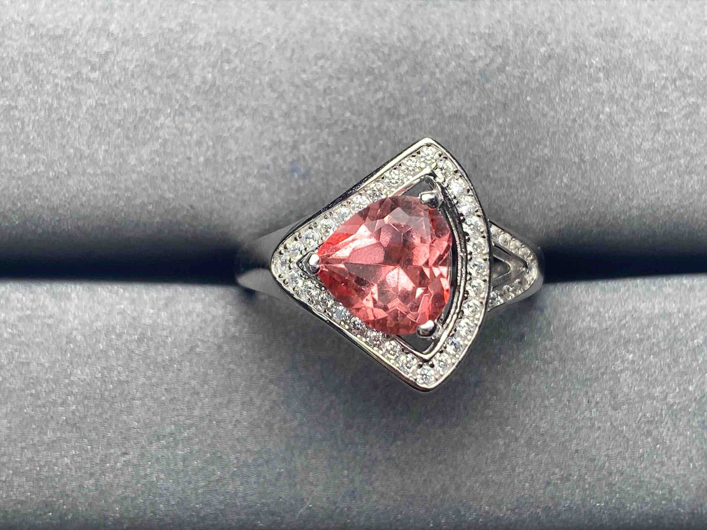 A5277 Lotus topaz Ring