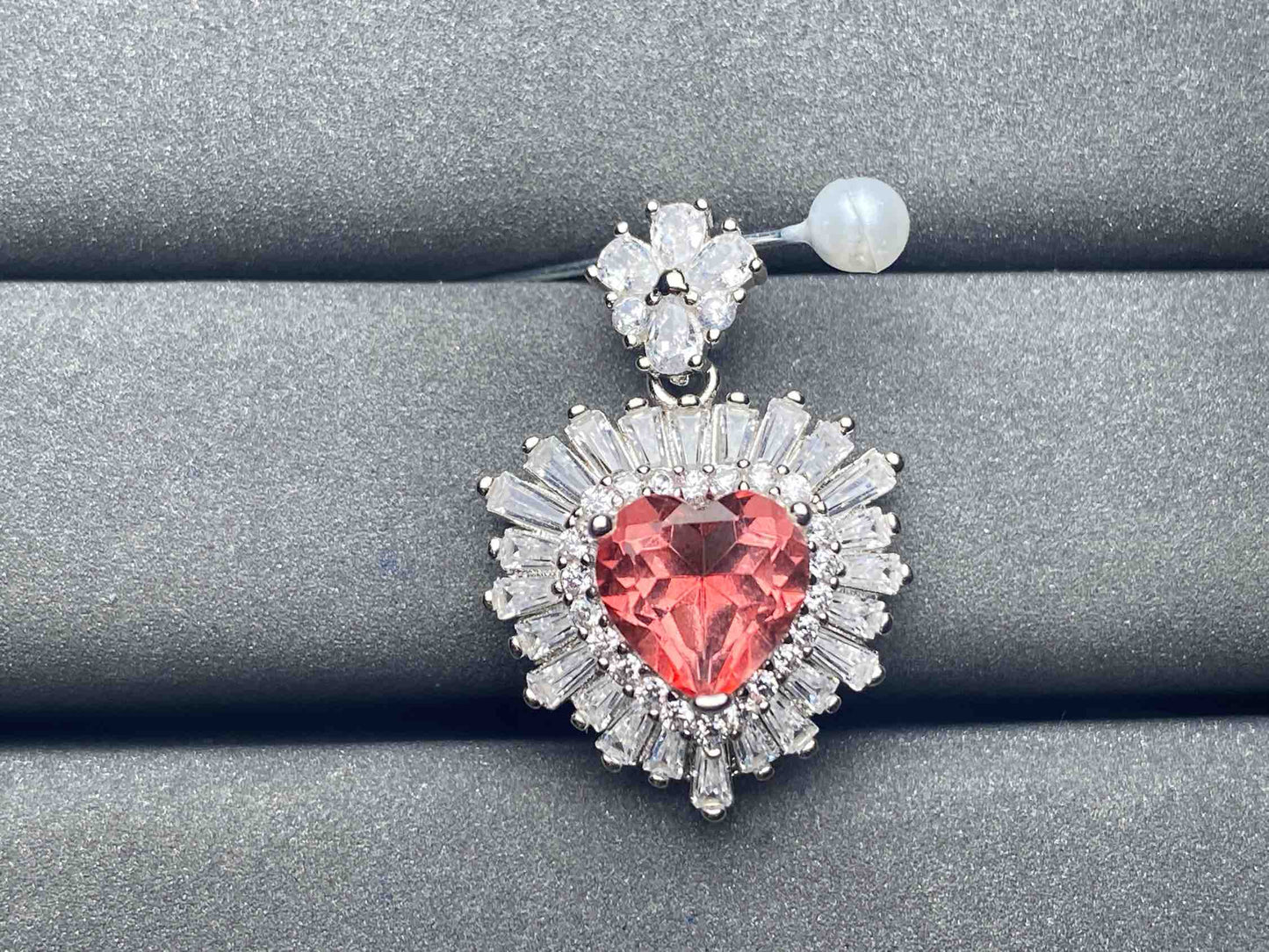 A5299 Lotus topaz Pendant