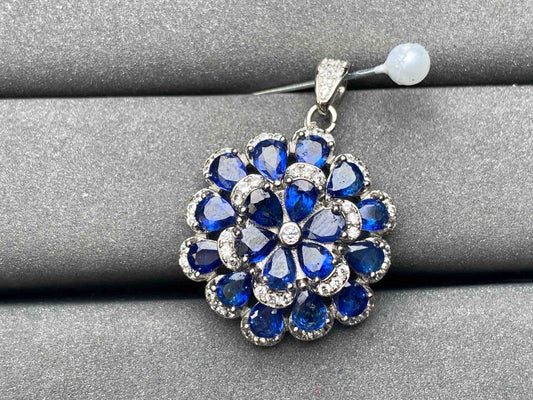 A5377 Blue Sapphire Pendant
