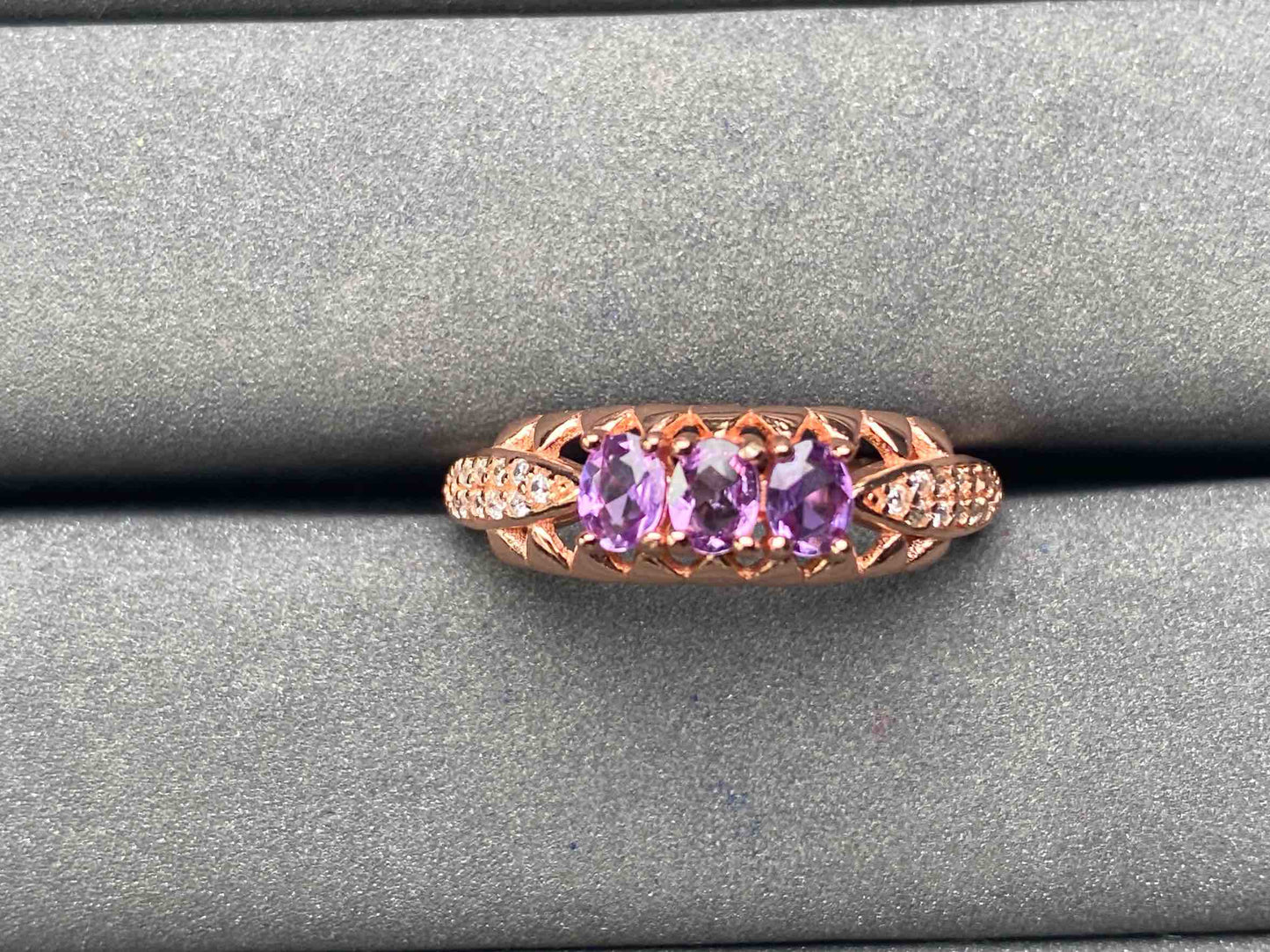 A5416 Purple Sapphire Ring
