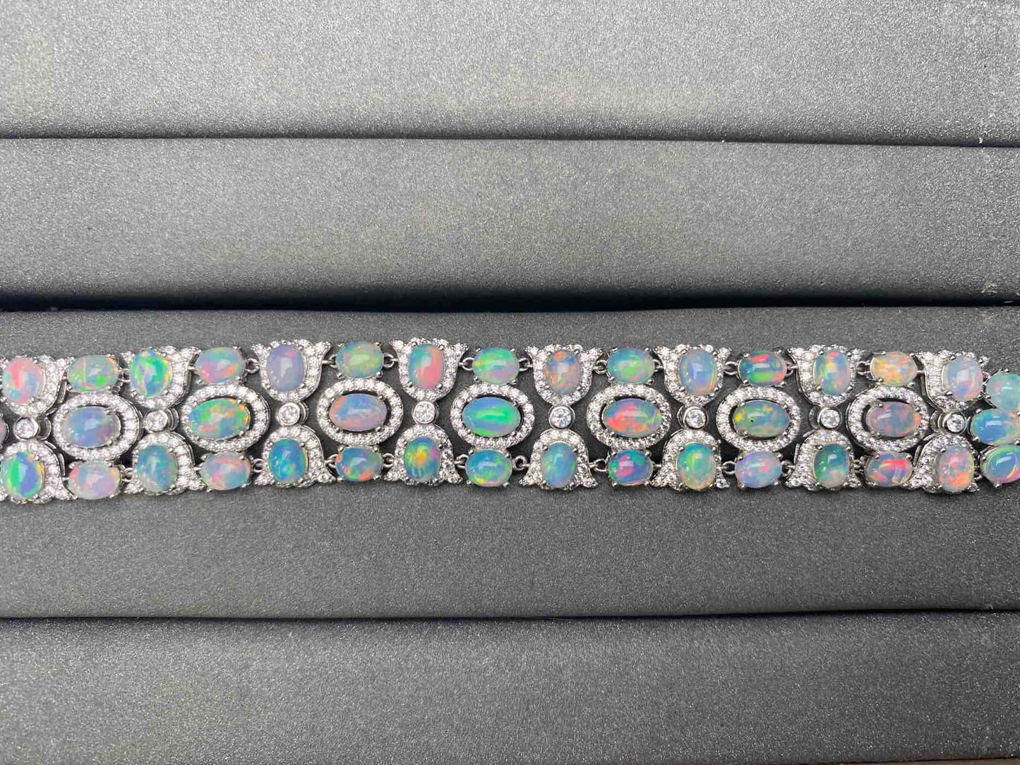 A5420 Opal Bracelet
