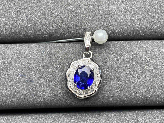 A547 Blue Sapphire Pendant