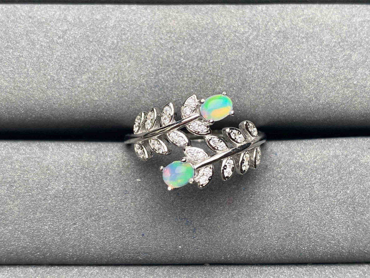 A5495 Opal Ring