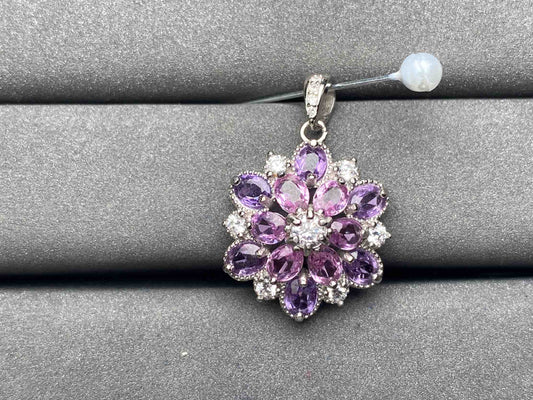 A5504 Teal Sapphire Pendant
