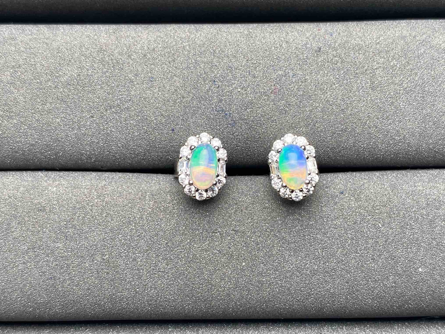 A5513 Opal Earrings