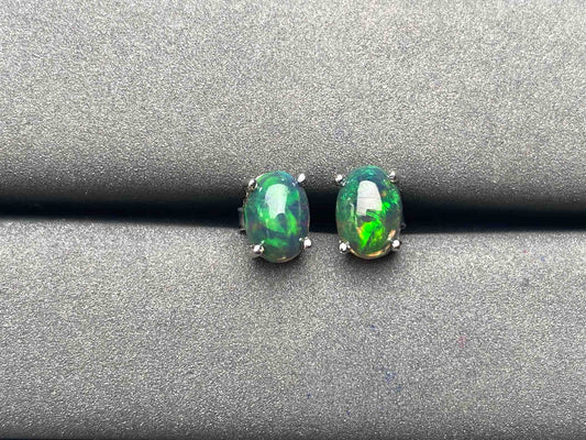 A5570 Opal Earrings