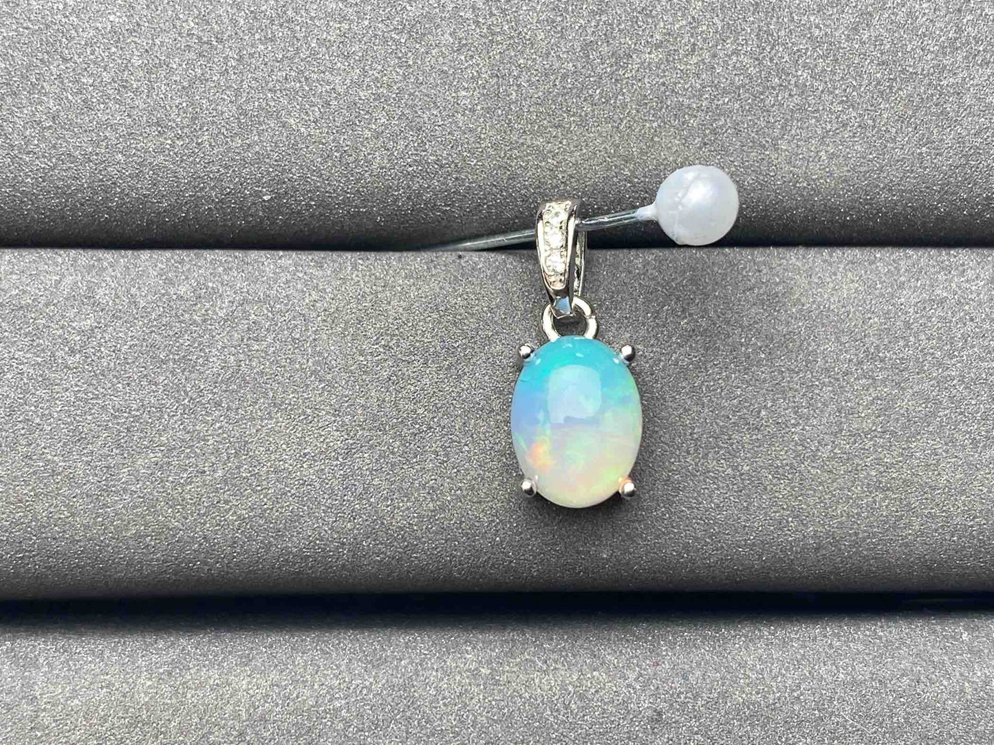 A5572 Opal Pendant