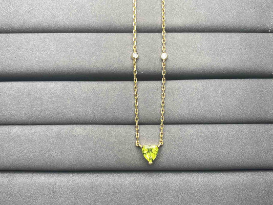 A5581 Peridot Necklace