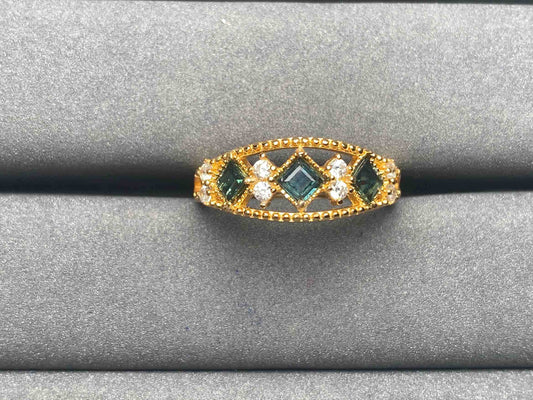 A5591 Teal Sapphire Ring