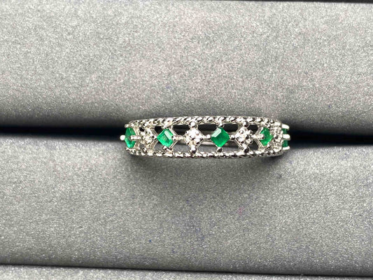 A5610 Emerald Ring