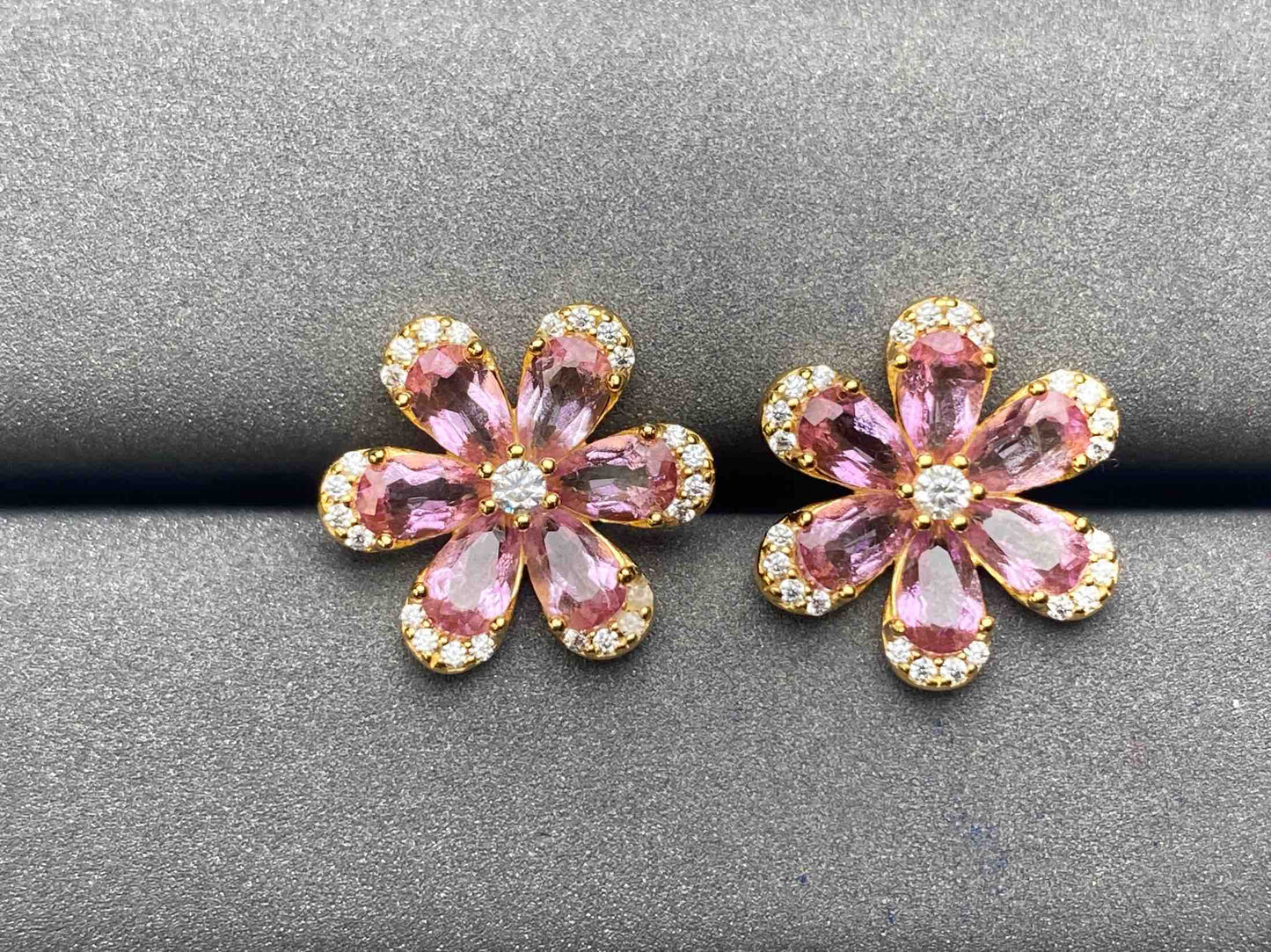 A5638 Topaz Earrings