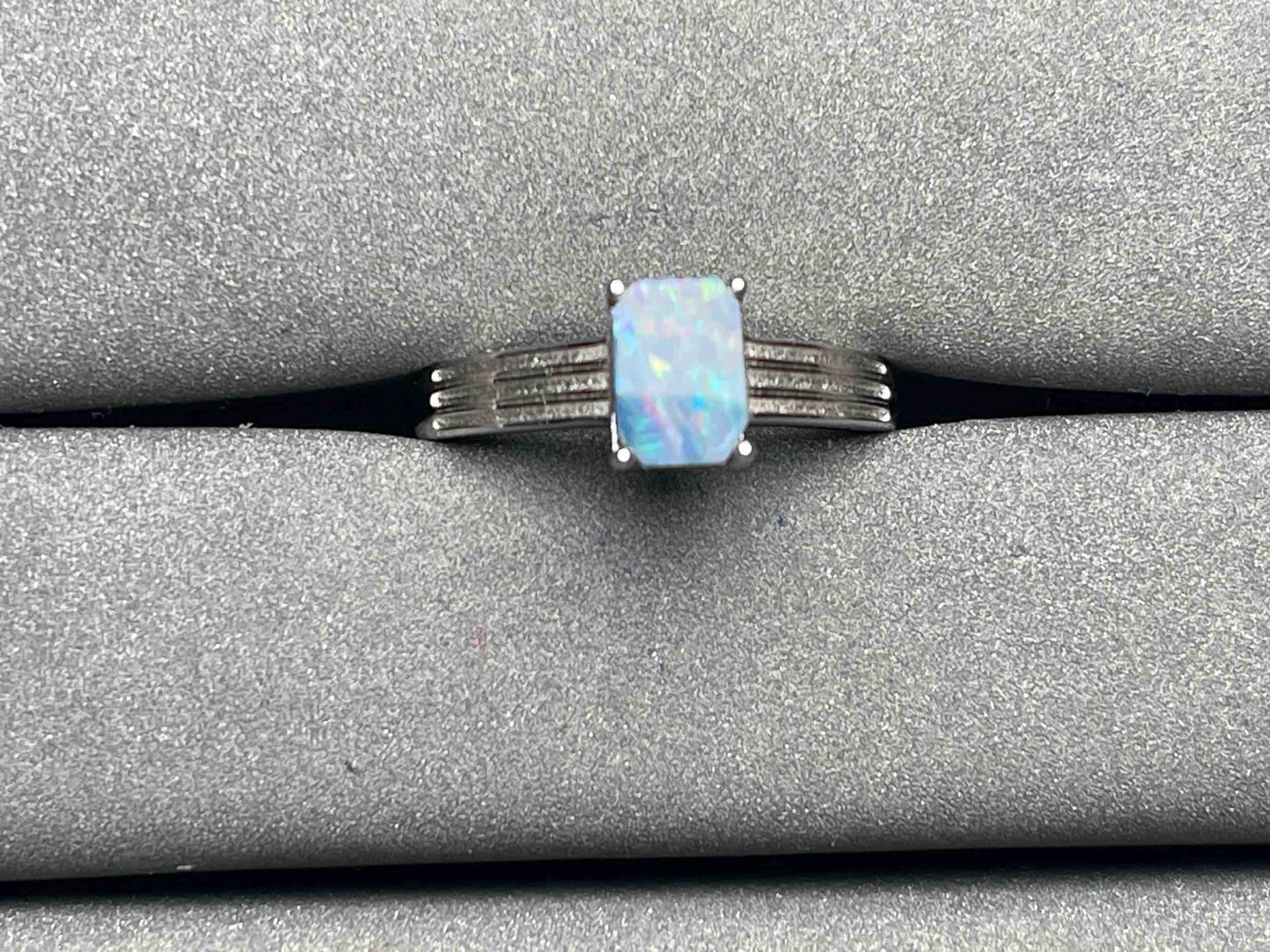 A5651 Opal Ring