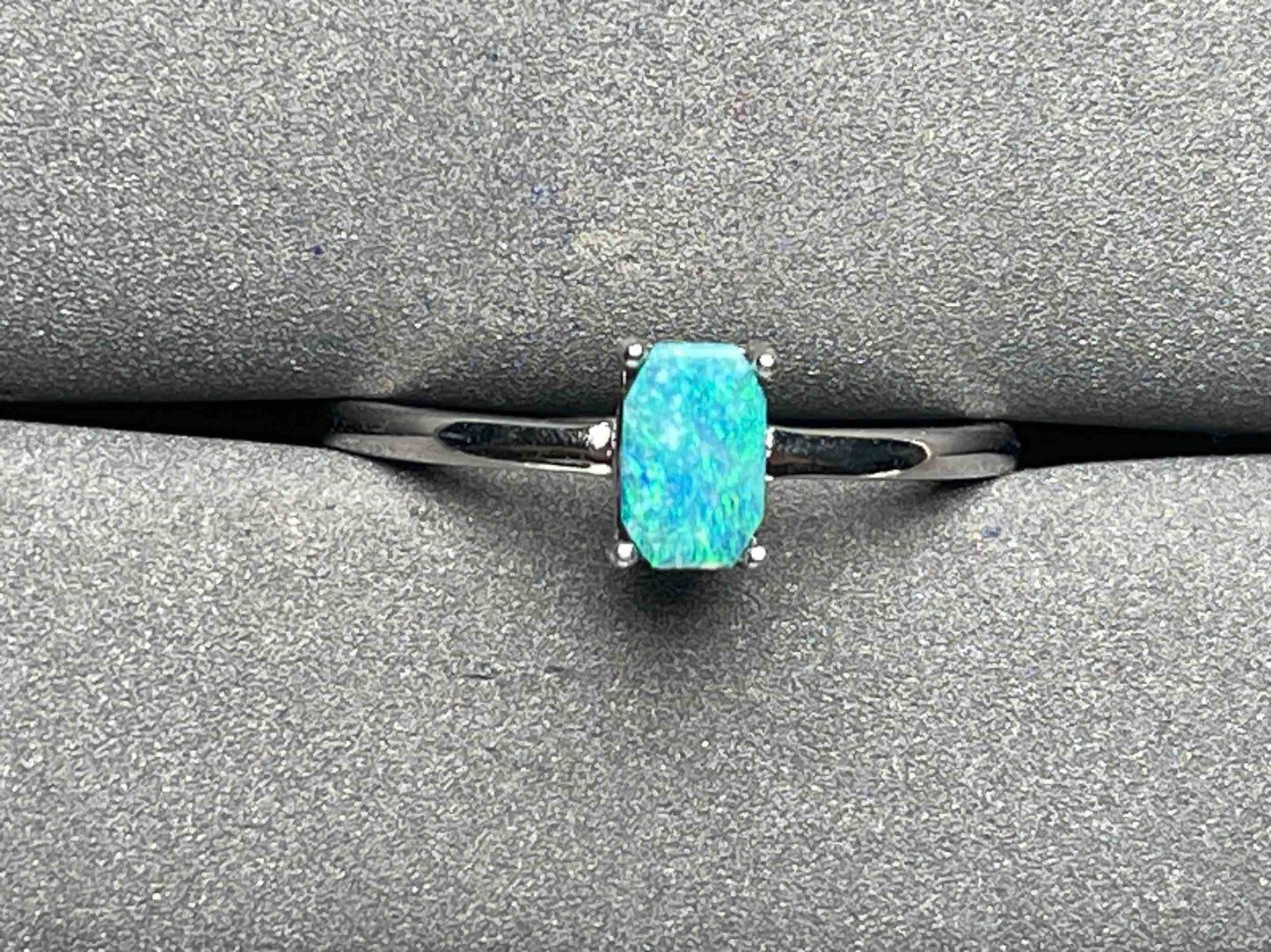 A5655 Opal Ring