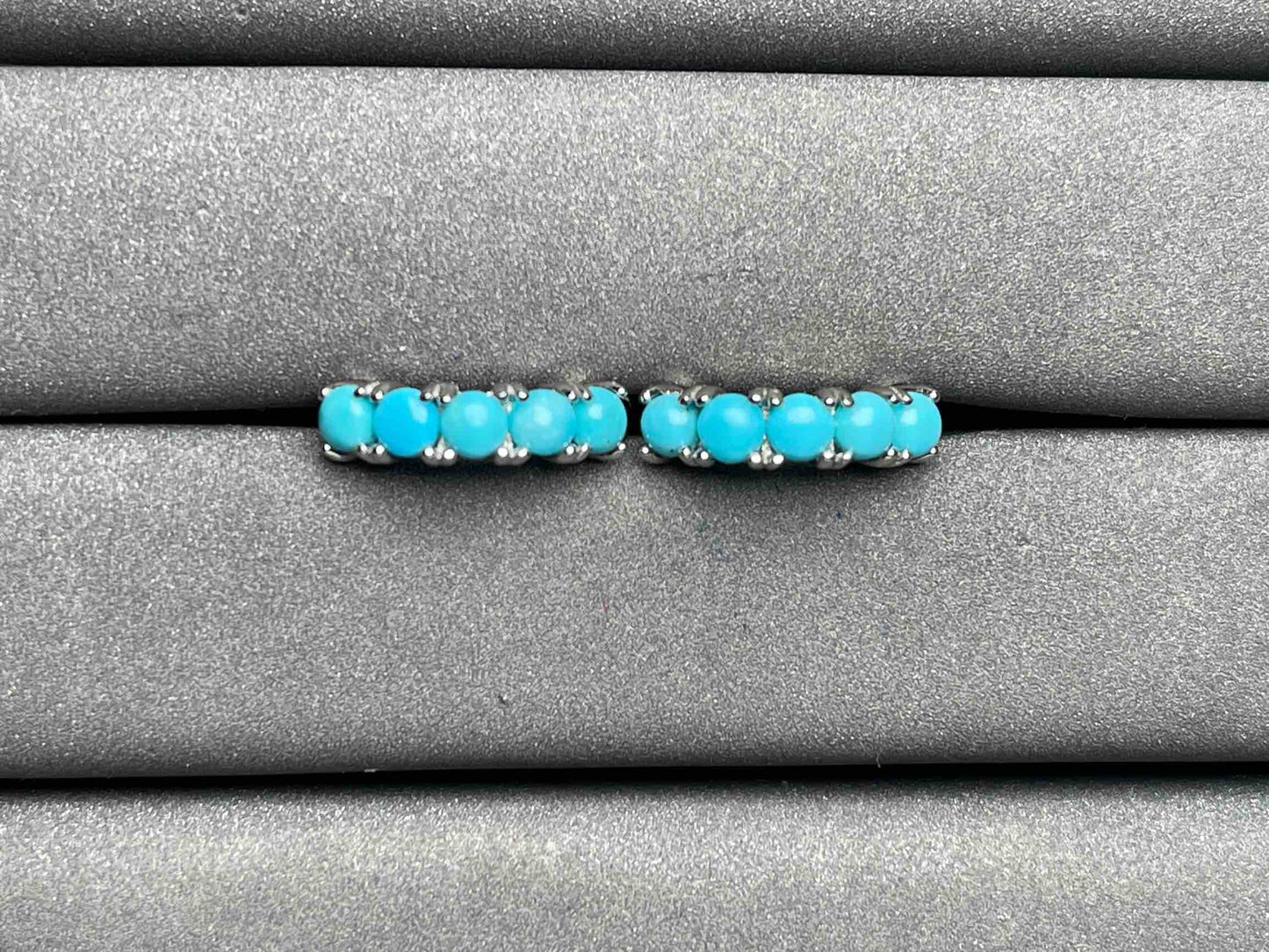 A5663 Turquoise Earrings