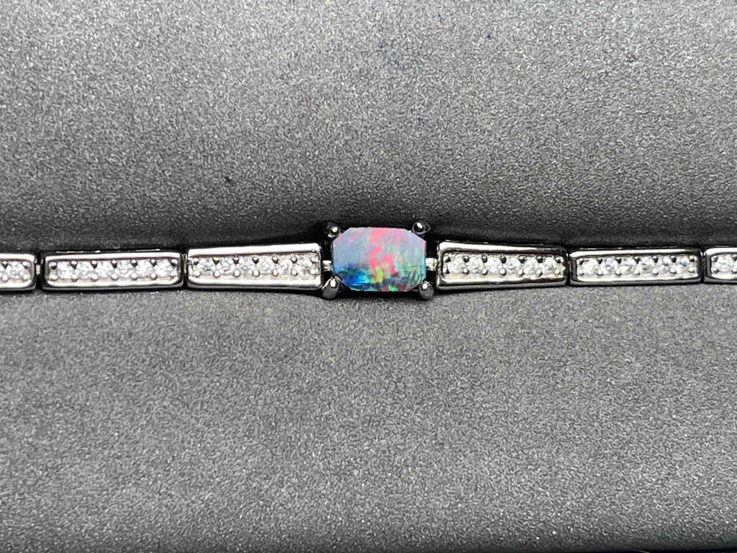A5675 Opal Bracelet