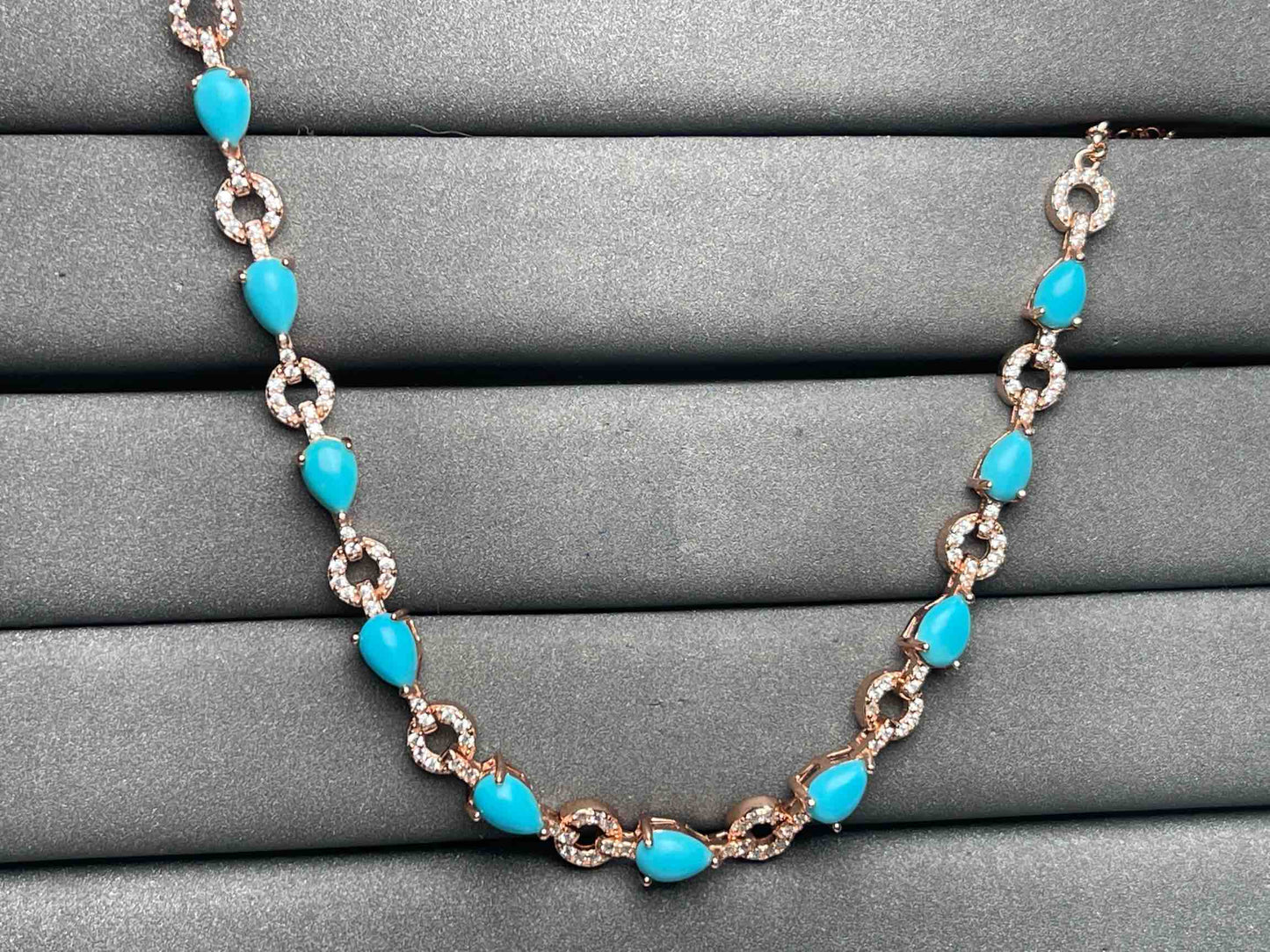 A5698 Turquoise Bracelet