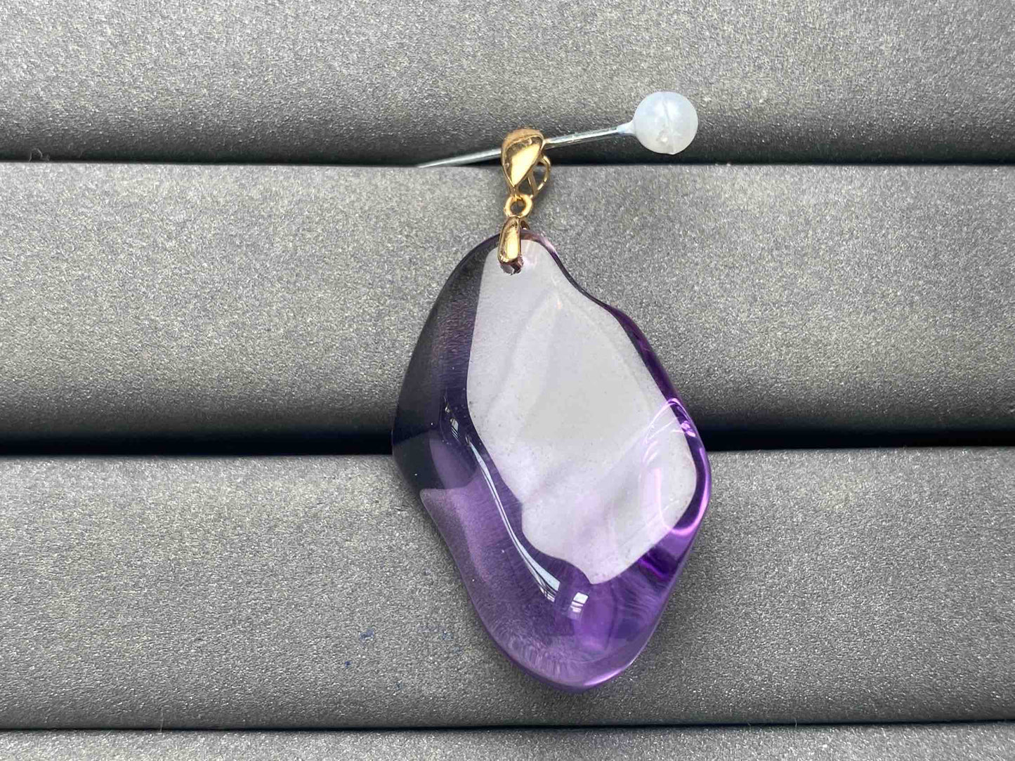 A5700 Amethyst Pendant
