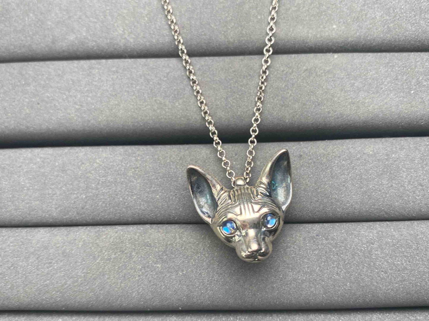 A5728 Moonstone Necklace