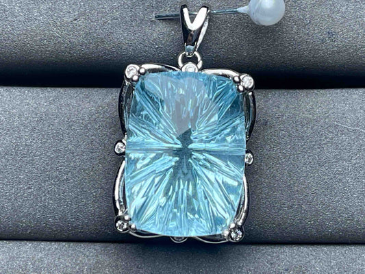 A5771 Topaz Pendant
