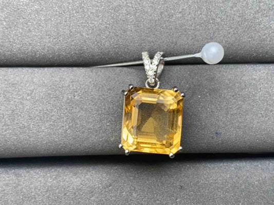 A5975 Citrine Pendant