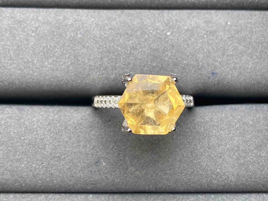 A5992 Citrine Ring